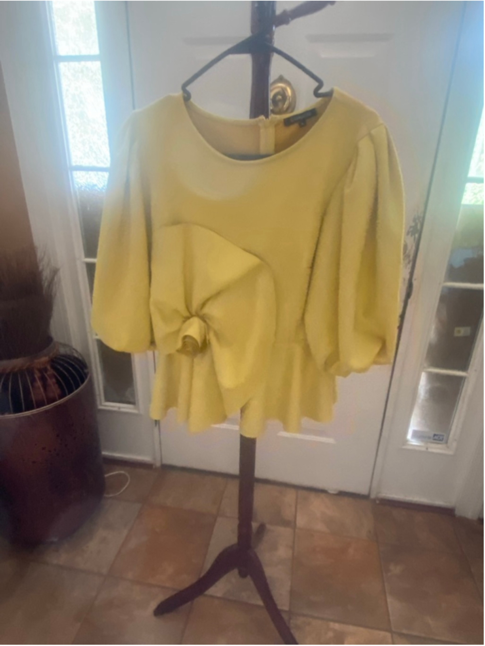 Women's CQ by CQ Blouse w/ rose design Size L